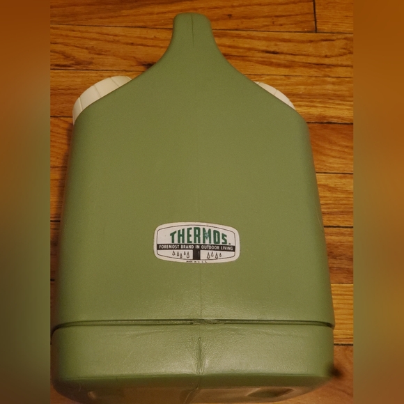 Vintage Thermos Hot & Cold Cooler Avocado Green Double Container  Picnic Camping - Picture 6 of 11